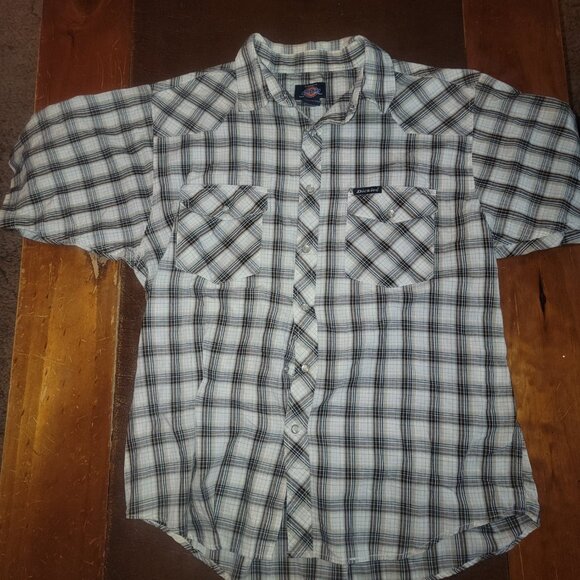 Dickies button up shirt - Picture 2 of 3